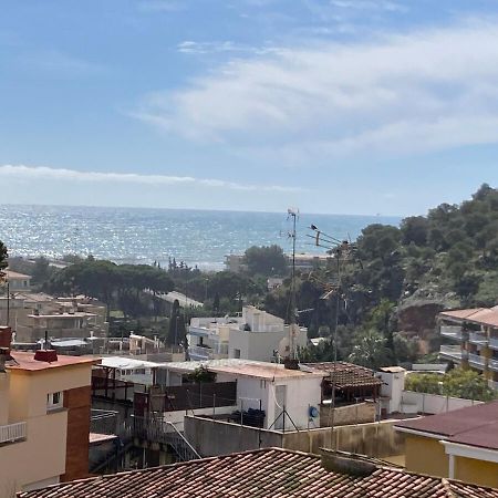 Apartamento Con Vistas Al Mar Castelldefels Bagian luar foto